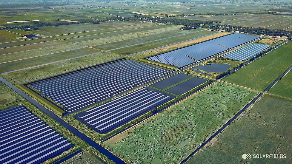 Een visualisatie van het nieuwe zonnepanelenpark van Solarfields.