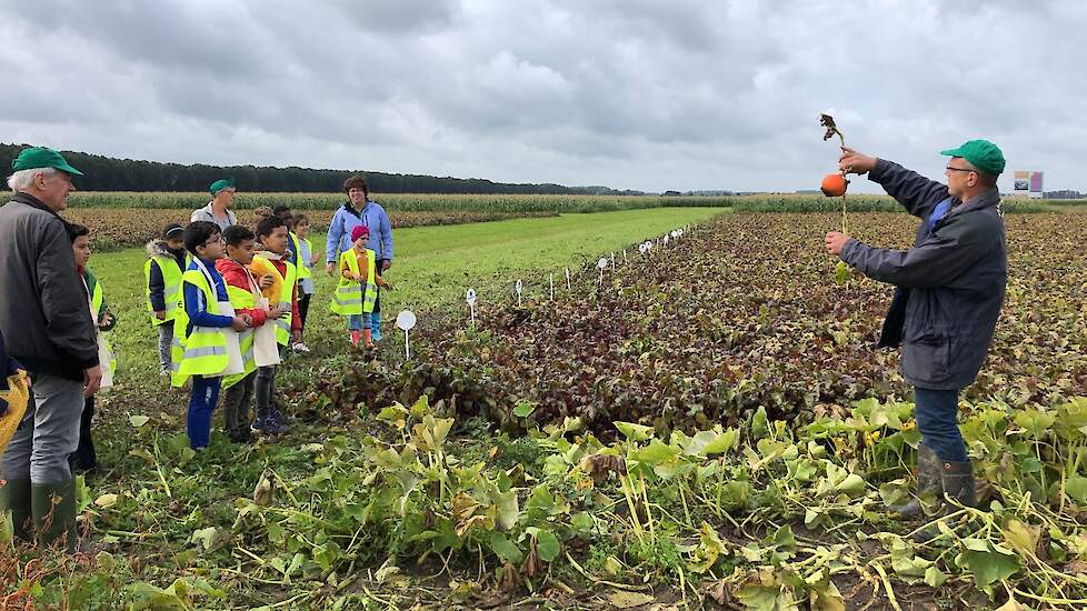 Kinderen tijdens het Oogstfeest in 2020.