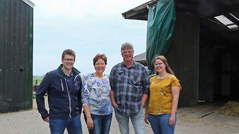 Familie de Vries (v.l.n.r.): Jakob Jan, Marja, Watze en Ida