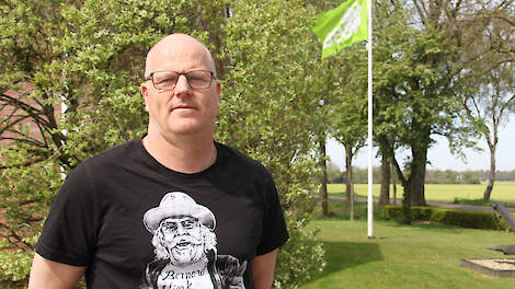 Volgens Koos van der Zee, voor BBB gekozen in de Provinciale Staten van Drenthe, wil de staat ‘gewoon eigenaar worden van alle grond in Nederland’. Dus probeert hij plannen te stoppen.