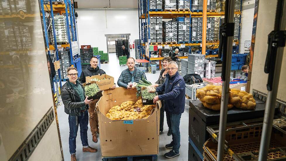 Vlnr. Jos Meijers, Gert Noordhoff, Rolf Rozema, Elly Pastoor en Gerrit Havinga. Menko Oosterhuis ontbreekt op de foto.