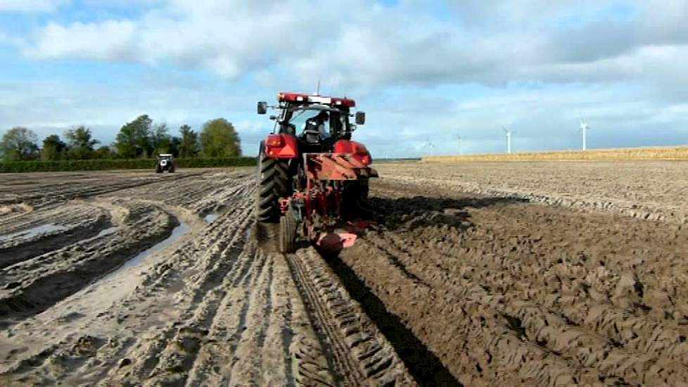 Demonstratie GeoPlough ploegbesturing op Trimble testdag